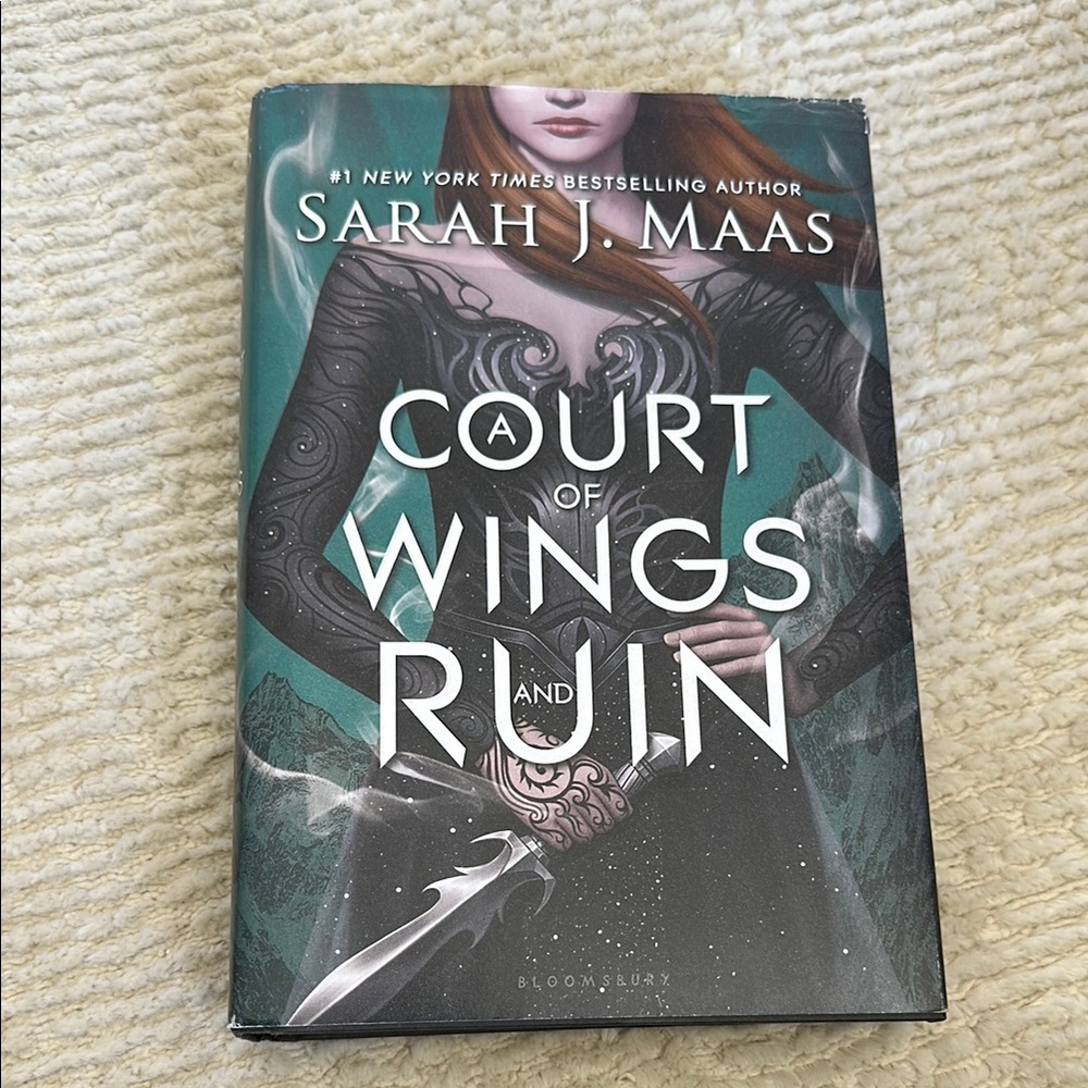 1st Edition 1st Print A Court of Wings and Ruin ACOTAR